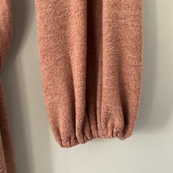 Long sleeve dress - tie waist - Picture 3 of 3